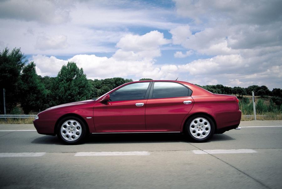  Alfa Romeo 166 (936) 1998 года  (фото 68 из 73)